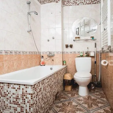 Apartment комфортні 2х кімнатні в ближньому центрі *